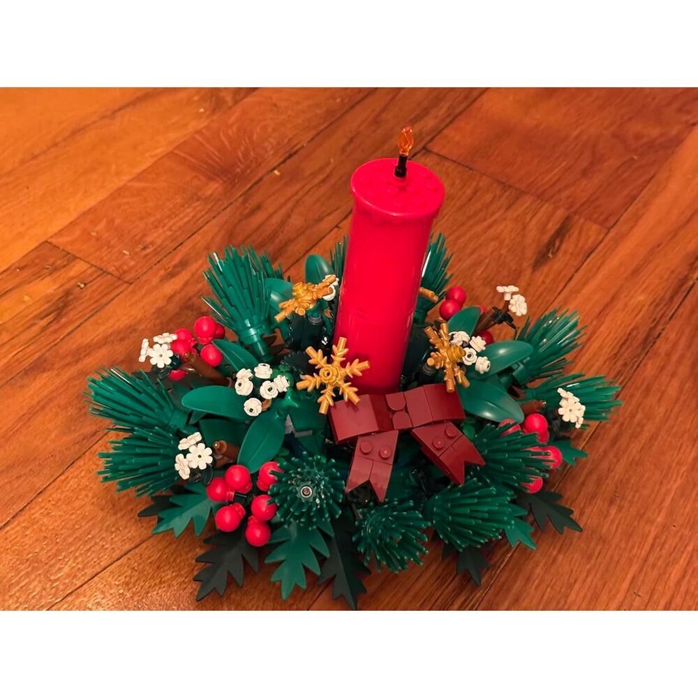 Lego 40743 Red Christmas Table Decoration Building Toy Brick-Built Centerpiece